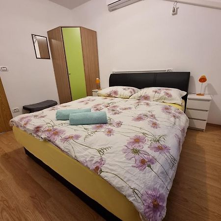 Apartma Patricija - Big Apartment For 6 Tolmin Exteriér fotografie