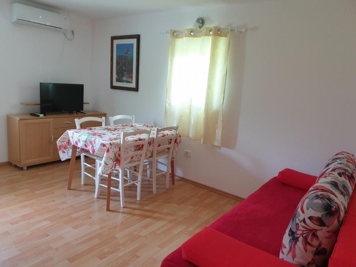 Apartma Patricija - Big Apartment For 6 Tolmin Exteriér fotografie